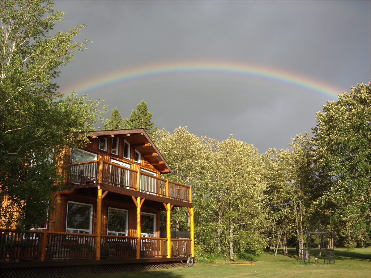 DriveIn, FlyIn, BoatIn, Cottages Air Ivanhoe